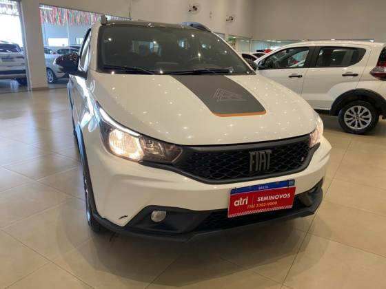 FIAT ARGO 1.3 FIREFLY FLEX TREKKING MANUAL